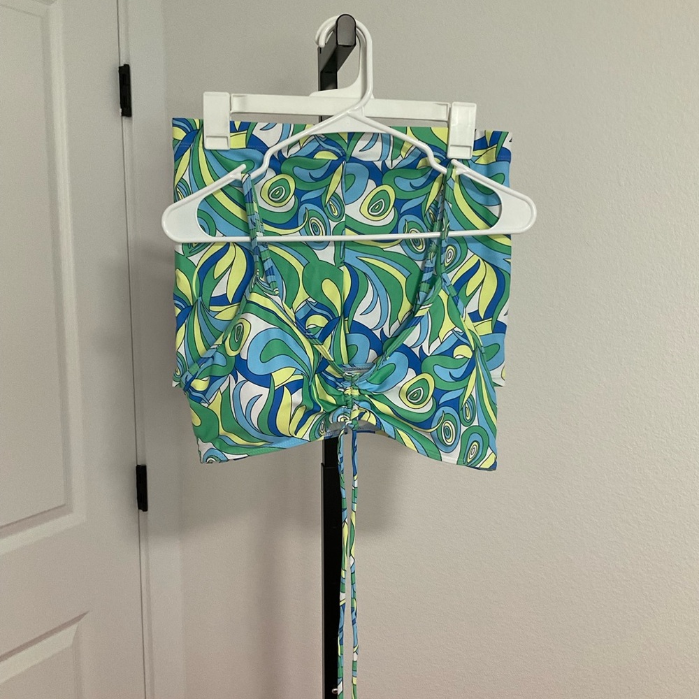 NWOT Groovy 2 Piece Swim Set